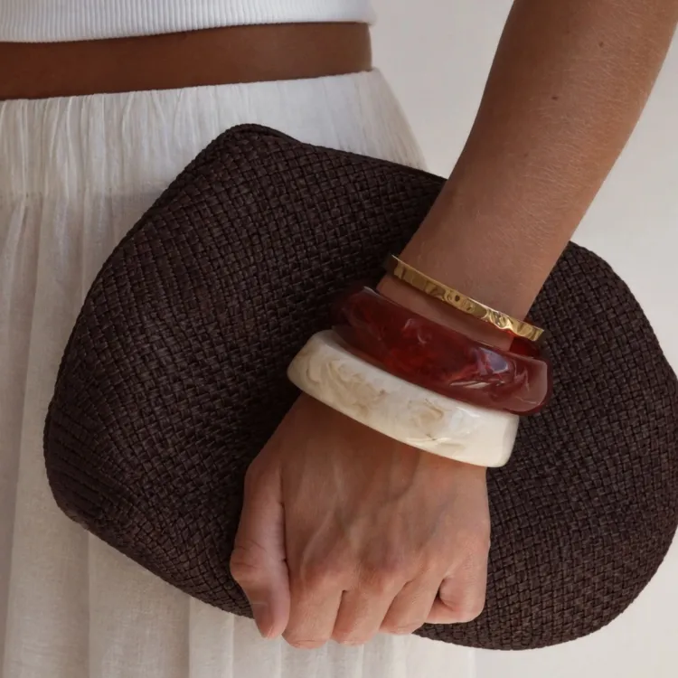rotem bangle aus Harz - AURA