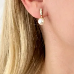 Perle Kreole in 14 Karat Gold mit Diamant