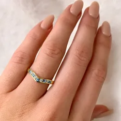 Eng blauem Topas Ring aus 14 Karat Gold