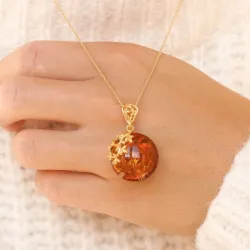 Bernstein Halskette aus vergoldetem Sterlingsilber und Anhänger aus vergoldetem Sterlingsilber