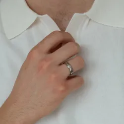 Ring aus Titanium und Silber