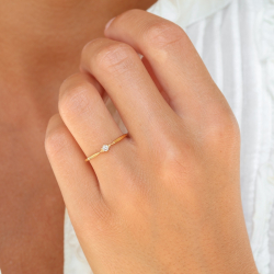 lab grown Diamant Solitärring aus vergoldetem Sterlingsilber