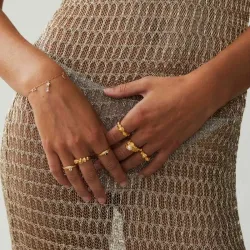 Hultquist Stella Mond und Stern Armband in vergoldetem Sterlingsilber weißem Zirkon