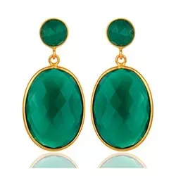 ovalen Onyx Ohrringe in vergoldetem Sterlingsilber - Loom Stones