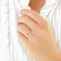 4 mm Diamant trauringe aus 14 Karat Gold 0,03 ct - set