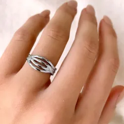 Gewunden fingerringe aus silber