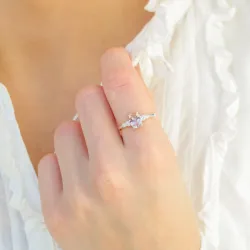 pink Zirkon Ring aus Silber