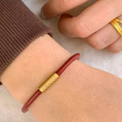 Runder rotem magnetarmband aus leder mit vergoldetem stahl  x 4 mm