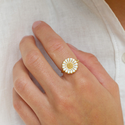 15 mm Marguerite Ring aus vergoldetem Sterlingsilber