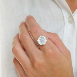 15 mm Marguerite Ring aus rhodiniertem Silber