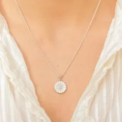 15 mm Marguerite Anhänger aus rhodiniertem Silber - Marie