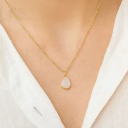 Tropfen weißem Mondstein Anhänger aus vergoldetem Sterlingsilber