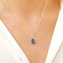 Tropfen dunkelblauem Bergkristall Anhänger aus Silber - Loom Stones