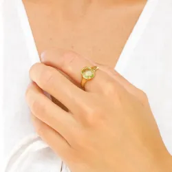 hellgrünem Bergkristall Ring aus vergoldetes Messing