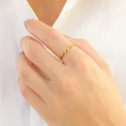 weißem Zirkon Ring aus vergoldetes Messing - Eliné