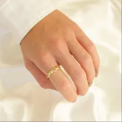 klar Quarz Ring aus vergoldetes Messing - Eliné