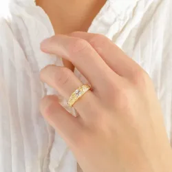 klar Quarz Ring aus vergoldetes Messing - Eliné
