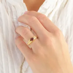 Granat Ring aus vergoldetes Messing - Eliné