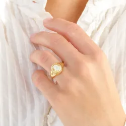Perlmutt Ring aus vergoldetes Messing - Eliné