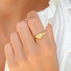 buchstab b Zirkon Ring aus vergoldetes Messing