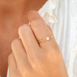 buchstab l Zirkon Ring aus vergoldetes Messing