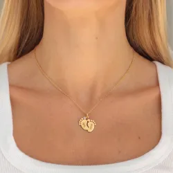 Gold Füße Namenskette mit Anhänger in 9 Karat Gold mit 1 Facettenschliff blauen Zirkonen - My Letter