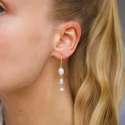 lange Perle Halbkreolen in vergoldetem Silber - Lumé Etched