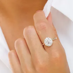 ovaler Zirkon Ring aus Silber