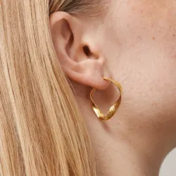 Enamel Scarlet Small  Halbkreolen in vergoldetem Sterlingsilber